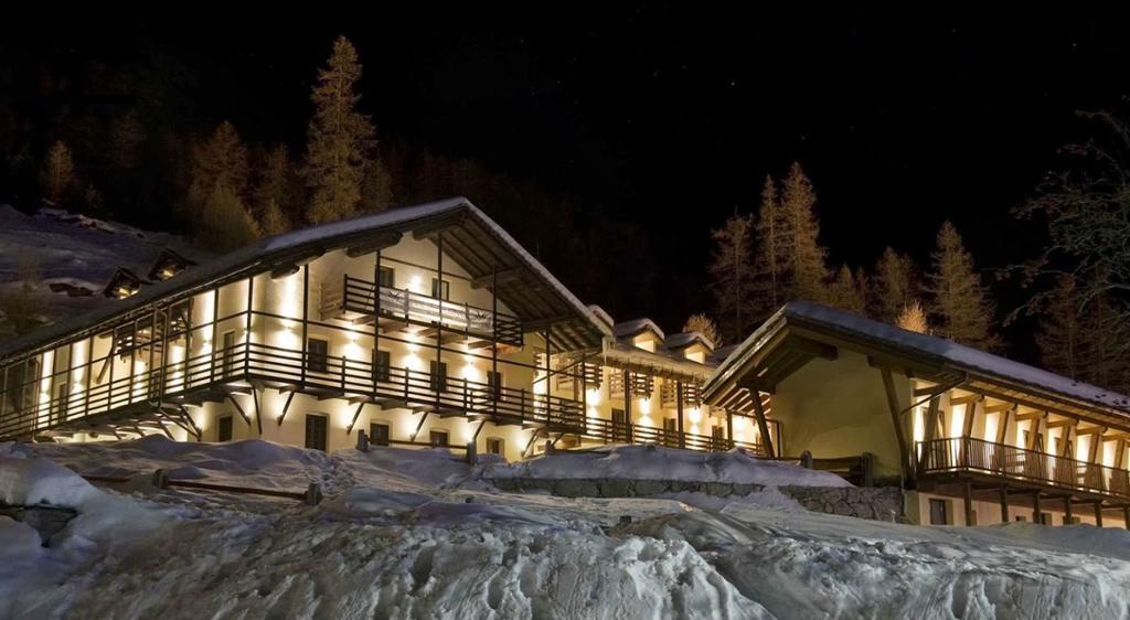 Chalet Du Lys Hotel & Spa Gressoney-la-Trinité Exterior foto